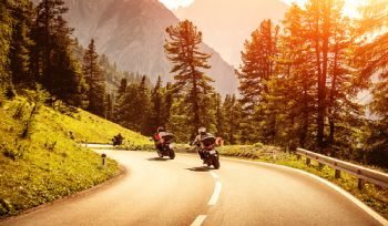  Motorcycle Touring: Exploring New Destinations on Two Wheels