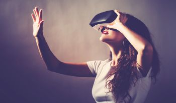  Augmented Reality: Merging Virtual and Real Worlds