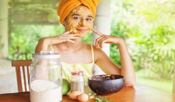  Face Masks You Can Make At Home With Natural Ingredients